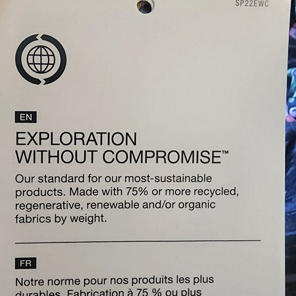 The North Face Plus Size Floral Black Active Crop Top‎ Size 3XL NEW $45 MSRP - Picture 9 of 13